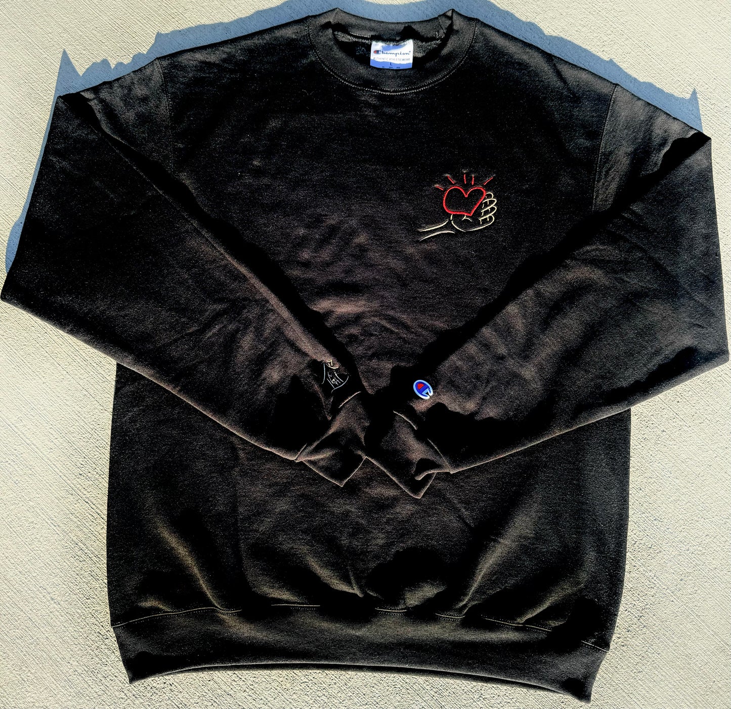 “Show Love” Champion Crew Sweatshirt black/red/gold