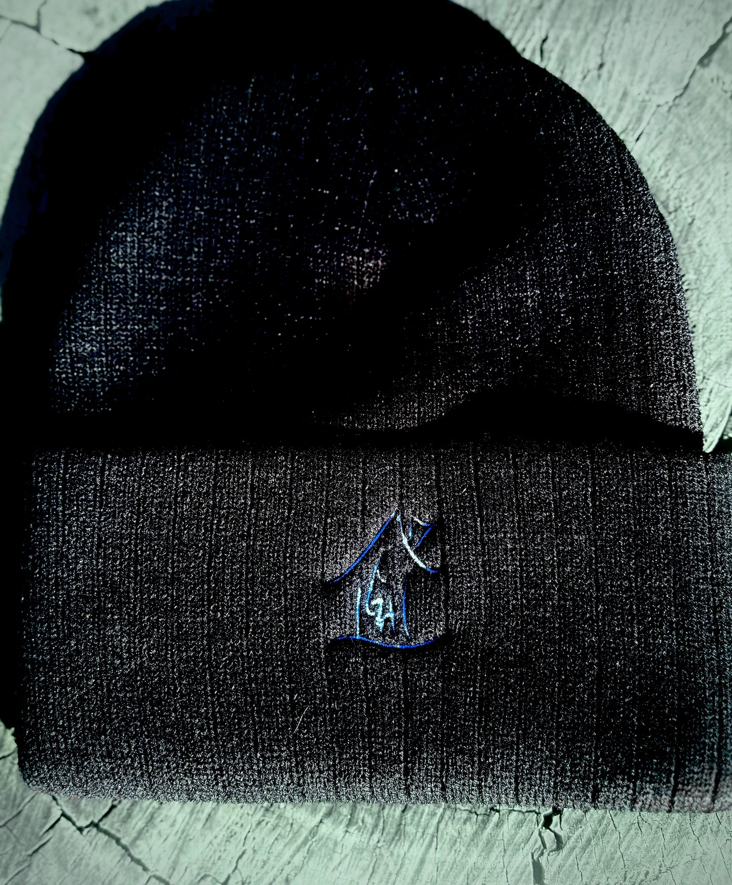 OG HOME Embroidered logo ribbed cuff beanie